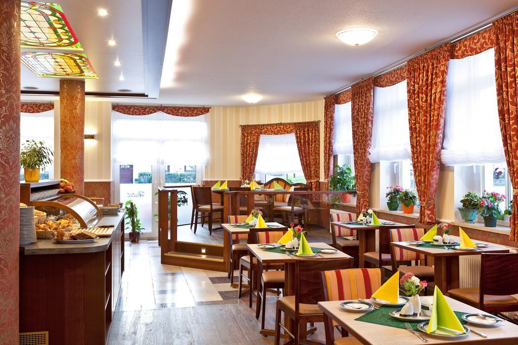 וארן Hotel Fuer Dich מראה חיצוני תמונה